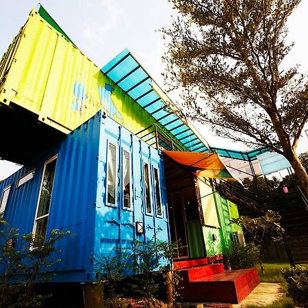Wh Hostel Банкок Екстериор снимка