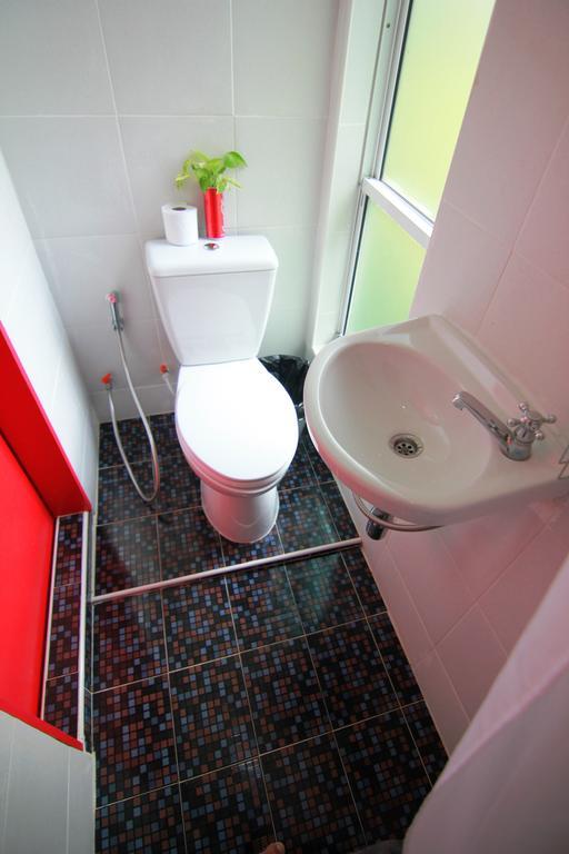 Wh Hostel Банкок Екстериор снимка