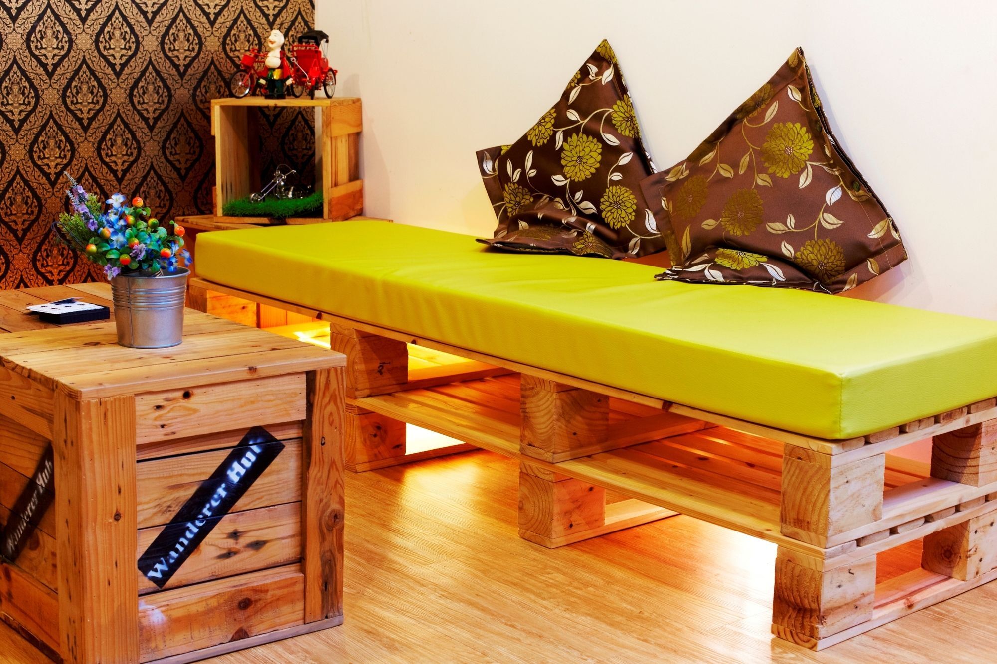 Wh Hostel Банкок Екстериор снимка