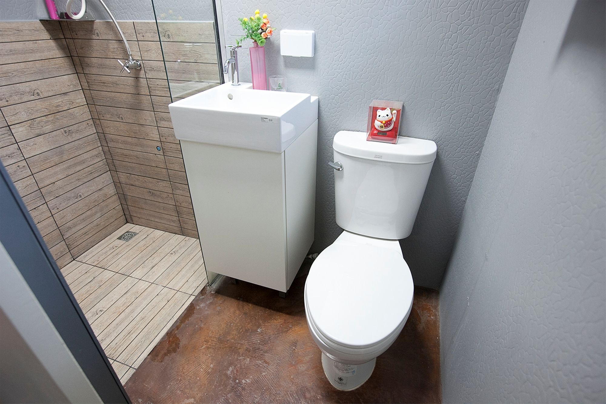 Wh Hostel Банкок Екстериор снимка